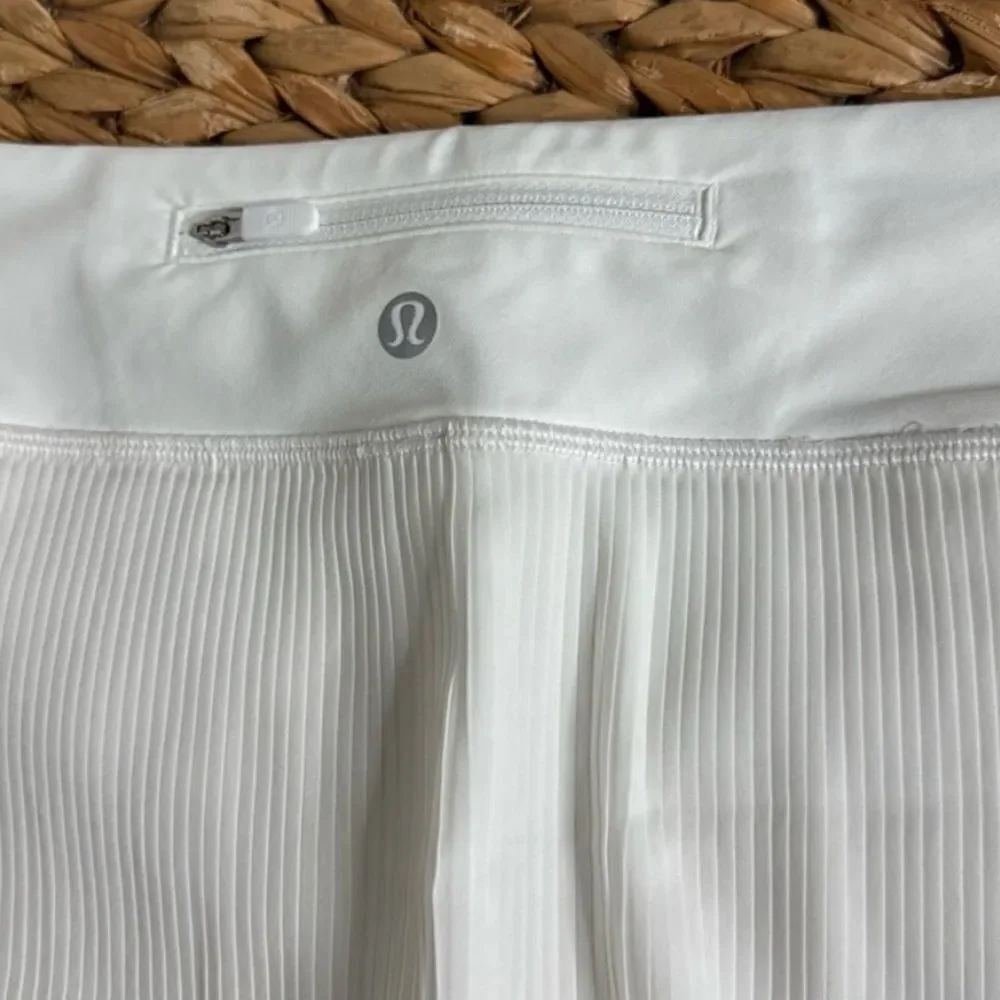 White lulu tennis skirt - Picture 7 of 10